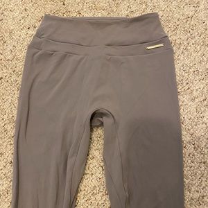 Whitney Simmons GYMSHARK Gray Leggings size Small
